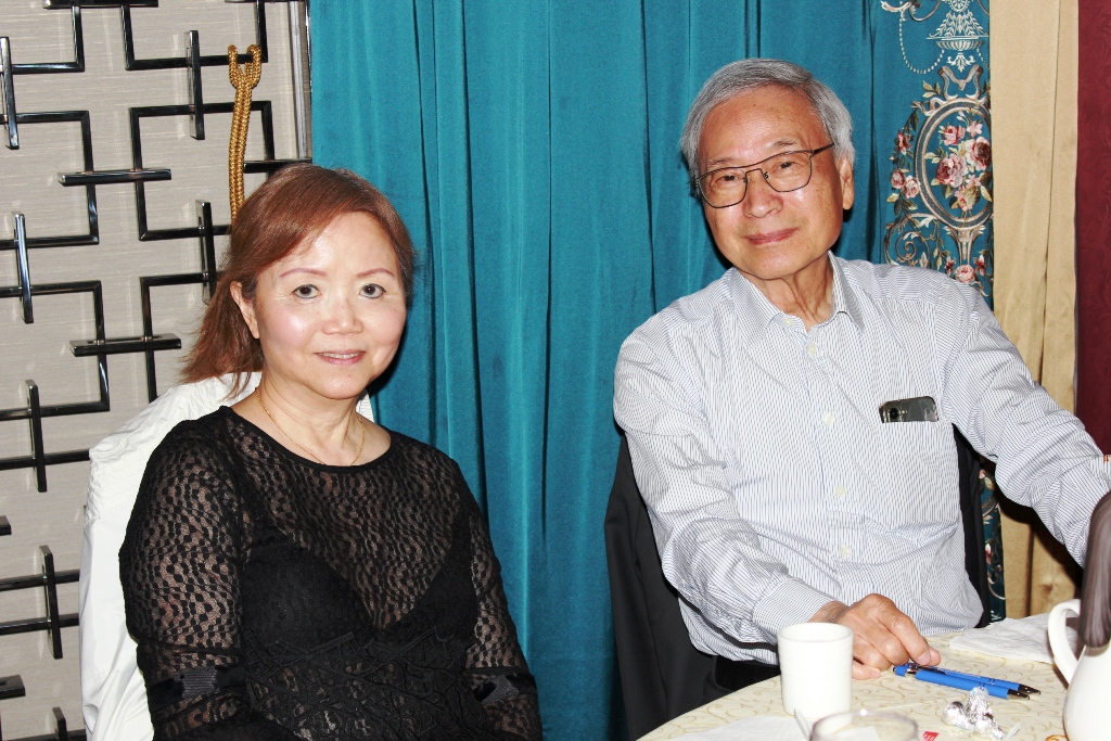 Couple portrait at the banquet